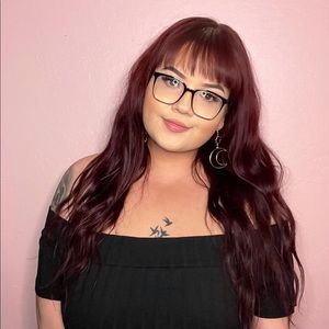 Meet your Posher, Jacqueline